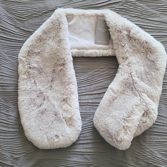 Helen Moore Faux fur  Super Soft Loop Scarf Made in England - Picture 3 of 6